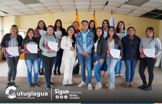 CLAUSURA DEL CURSO «APRENDE Y EMPRENDE: DISEÑO DE MIRADA»